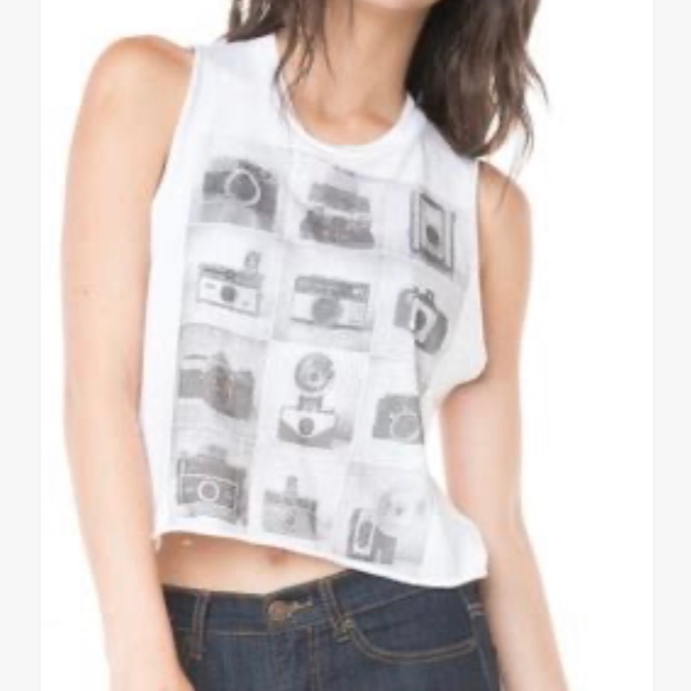 BRANDY MELVILLE Sadie Vintage Camera Tank Top - Picture 1 of 7